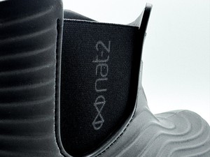 nat-2™ Eco SpaceRunner Boots black Rainboots from COILEX