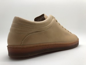 nat-2™ Sleek Low veggie tanned vachetta gum (W/M/X) from COILEX