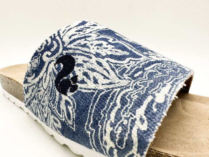 thies 1856 ® Rec Denim Pool Slide vegan paisley (W/X) from COILEX