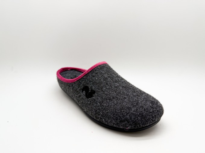 thies 1856 ® PET Piping Slipper vegan dark grey from COILEX