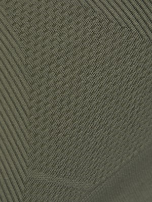 Seamless Soft-BH from Comazo