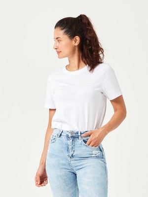 TShirt Women from COREBASE