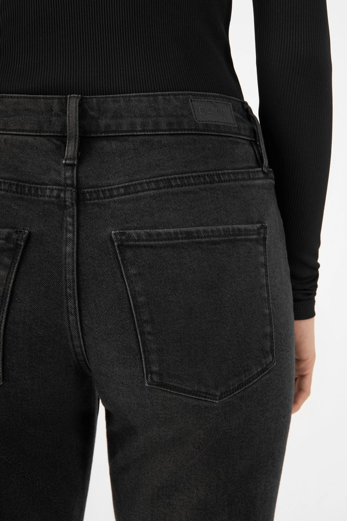 SUNSET Regular Slim Soft Tencel - Basic - Vintage Black from DAWN Denim