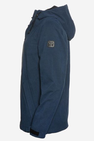 Schlupfine from Elkline