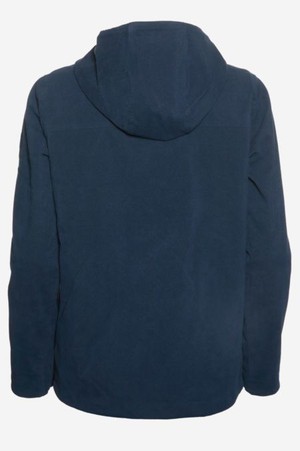 Schlupfine from Elkline