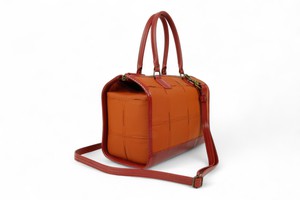 Small Post Bag | Leather & Fire-hose from Elvis & Kresse