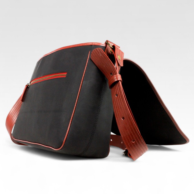Messenger Bag | Printing Blanket & Fire-hose from Elvis & Kresse