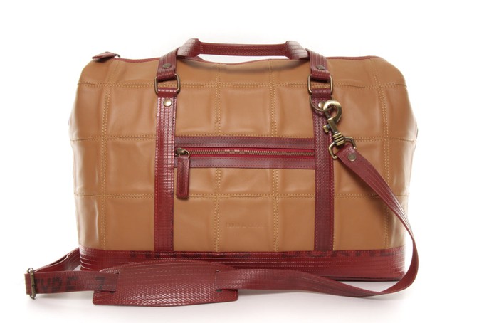 Gladstone Travel Bag | Leather & Fire-hose from Elvis & Kresse