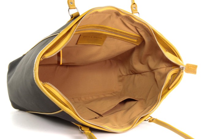 Classic Tote | Printing Blanket & Fire-hose from Elvis & Kresse