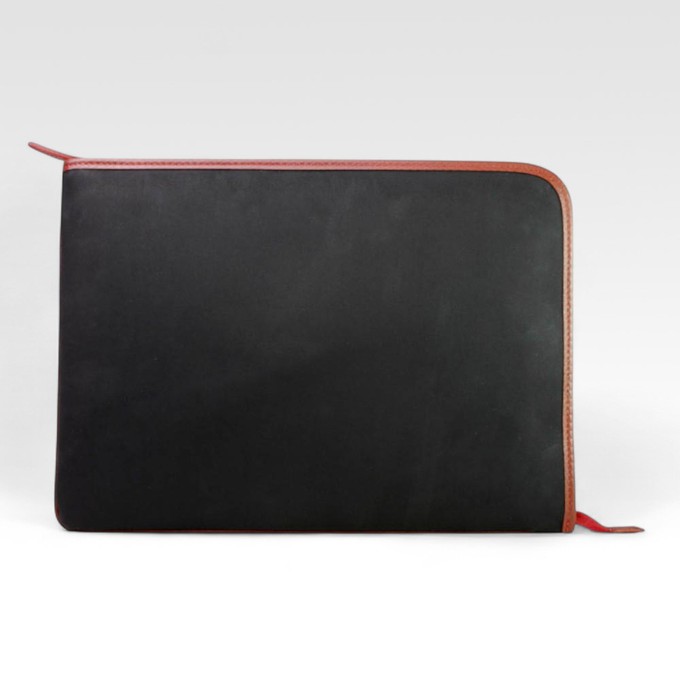 Folio & Laptop Case | Printing Blanket & Fire-hose from Elvis & Kresse