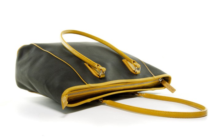 Classic Tote | Printing Blanket & Fire-hose from Elvis & Kresse