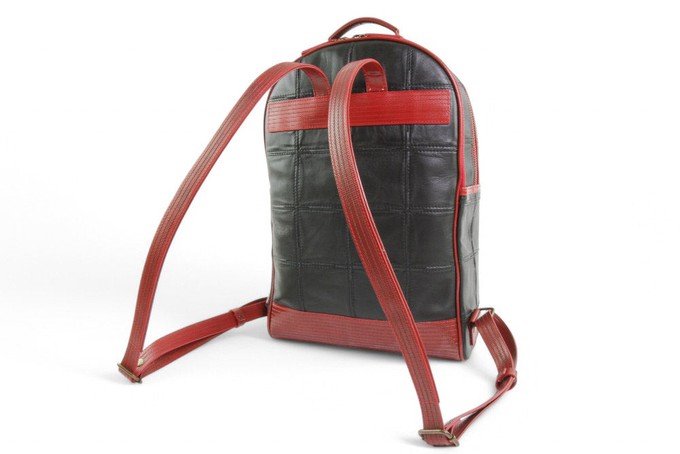 Voyager Backpack | Leather & Fire-hose from Elvis & Kresse