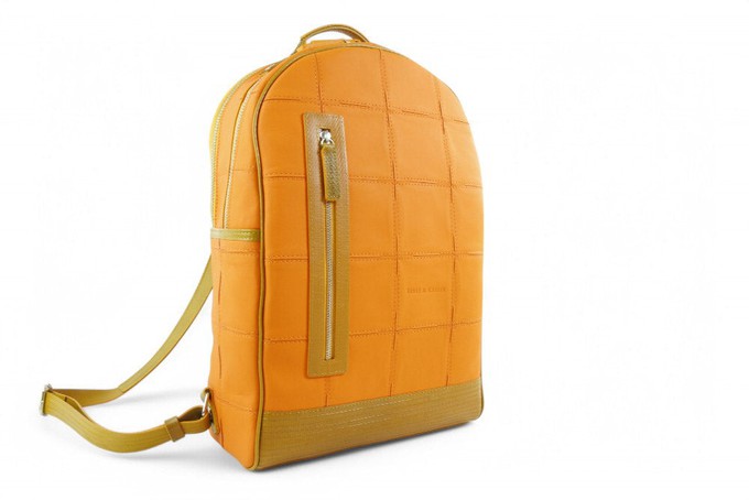 Voyager Backpack | Leather & Fire-hose from Elvis & Kresse