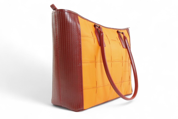 Classic Tote | Leather & Fire-hose from Elvis & Kresse
