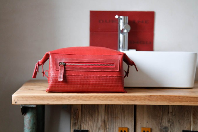 Large Washbag | Fire-hose from Elvis & Kresse