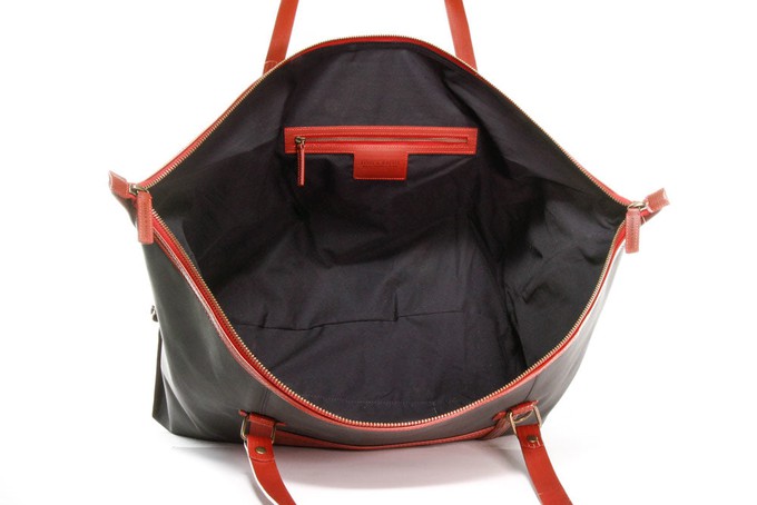 Weekend Bag | Printing Blanket & Fire-hose from Elvis & Kresse