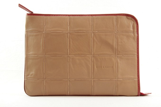 Folio Laptop Case | Leather & Fire-hose from Elvis & Kresse