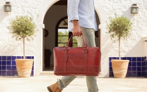 Gladstone Travel Bag | Fire-hose from Elvis & Kresse