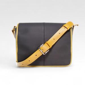 Messenger Bag | Printing Blanket & Fire-hose from Elvis & Kresse