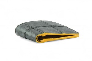 Leather Wallet with Coin Pocket from Elvis & Kresse