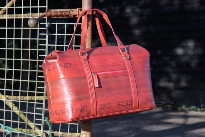 Gladstone Travel Bag | Fire-hose from Elvis & Kresse