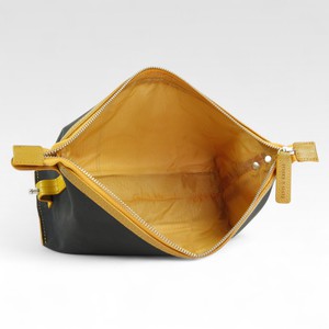 Medium Washbag | Printing Blanket & Fire-hose from Elvis & Kresse