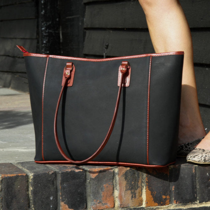 Classic Tote | Printing Blanket & Fire-hose from Elvis & Kresse
