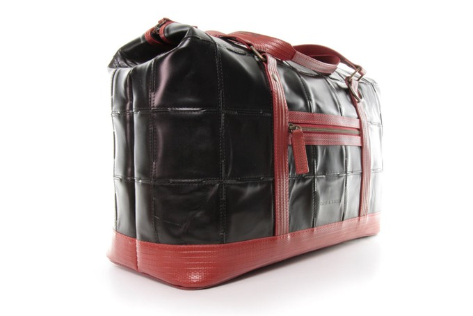 Gladstone Travel Bag | Leather & Fire-hose from Elvis & Kresse