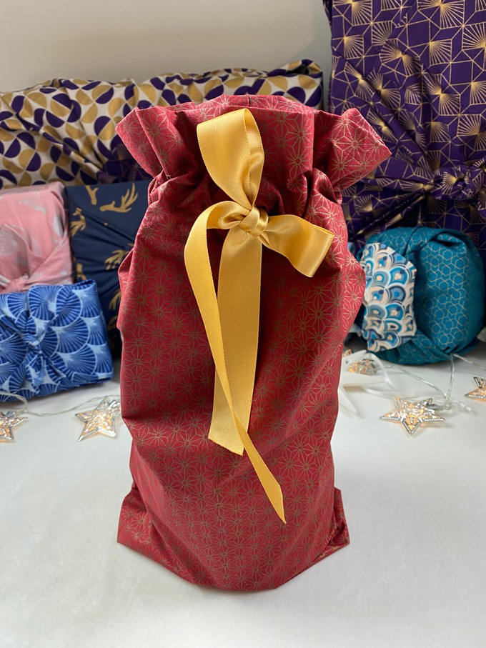 Gift Bag - Ruby & Bronze Geometric Stars from FabRap