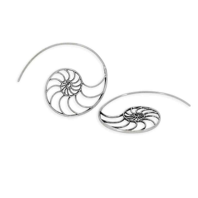 Zilveren oorbellen nautilusschelp from Fairy Positron