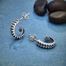 Silver octopus arm earrings via Fairy Positron