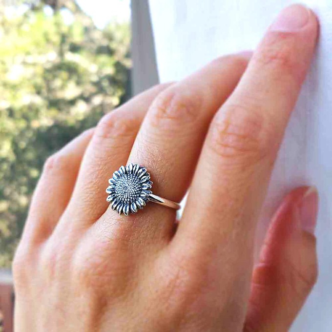 Silver ring sunflower from Fairy Positron