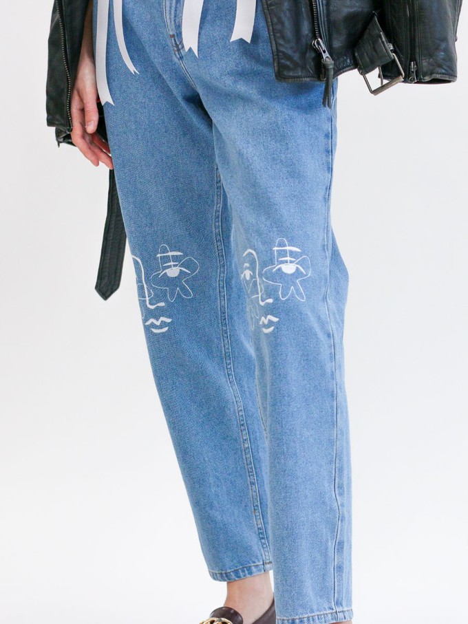 Neo Knee High Waisted Organic Mom Fit Embroidered Jeans from Fanfare Label