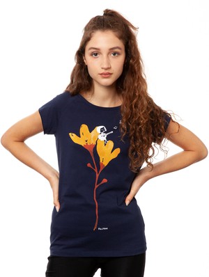 Gitarrenmädchen Cap Sleeve midnight from FellHerz T-Shirts - bio, fair & vegan Gitarrenmädchen Cap Sleeve midnight from FellHerz T-Shirts - bio, fair & vegan