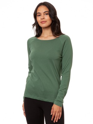 Raglan Longsleeve ivy green from FellHerz T-Shirts - bio, fair & vegan Raglan Longsleeve ivy green from FellHerz T-Shirts - bio, fair & vegan