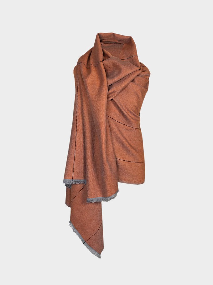 cape infinity lite wool spice from Fifth Origins