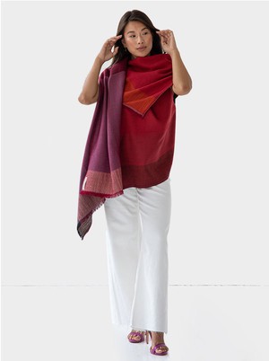 cape infinity wool merlot from Fifth Origins