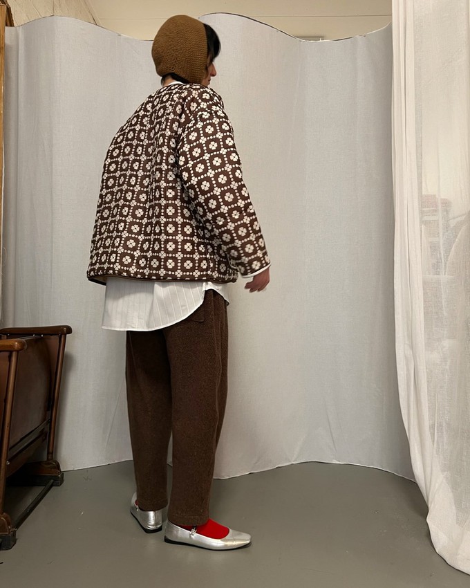 Our "WHITE DAISIES"  Reversible Blanket Made COAT - M from Fitolojio Workshop