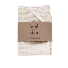 Reusable wash cloths (3 pieces) via Food for Skin