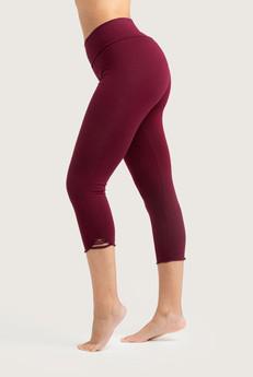 Bio Capri "Feel" Leggings aubergine via Frija Omina