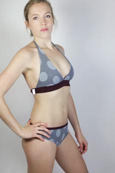 Bio Bikini Fjorde Dots grau / aubergine - Restposten via Frija Omina