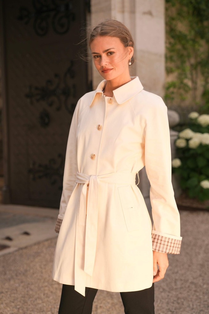 Charlie Short Trenchcoat from GAÂLA