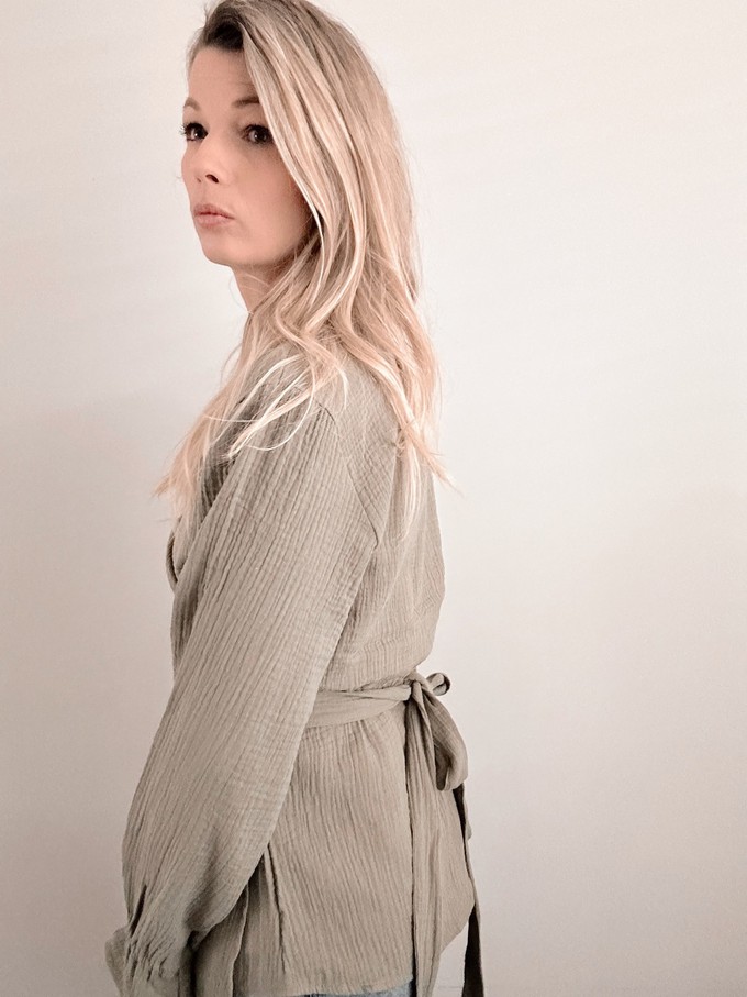 Wickelbluse – Olive from Glow - the store