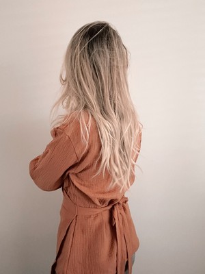 Wickelbluse – Cognac from Glow - the store