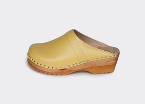 DA VINCI vegan clogs | YELLOW APPLESKIN™  from Good Guys Go Vegan