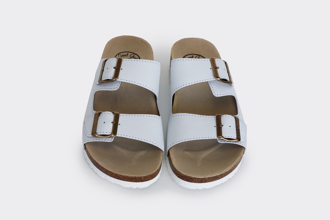 JUNO vegan buckled slide-on |WHITE APPLESKIN™  from Good Guys Go Vegan