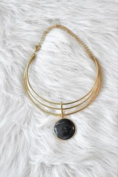 Round shaped Collar Necklace with Black stone via Grab Your Garb