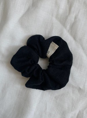 Scrunchie from gust.