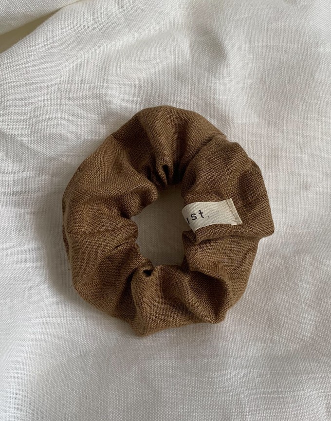 Scrunchie from gust.