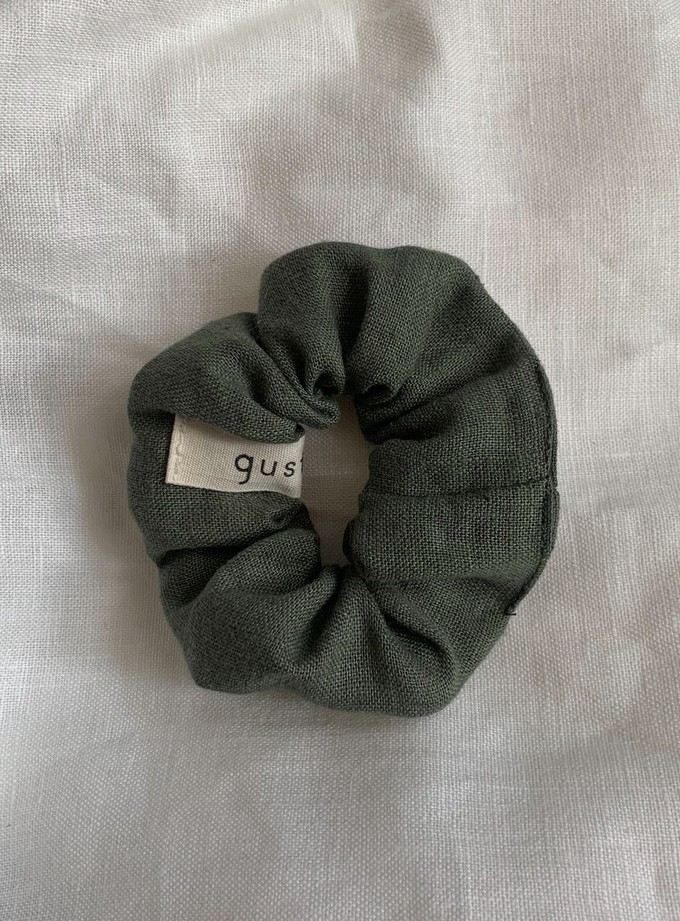 Scrunchie from gust.